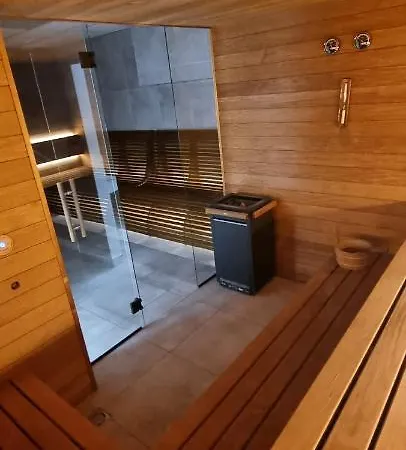 Xavier Ii Apartman *